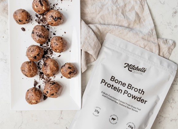 Recipe: Protein cookie dough bliss balls 